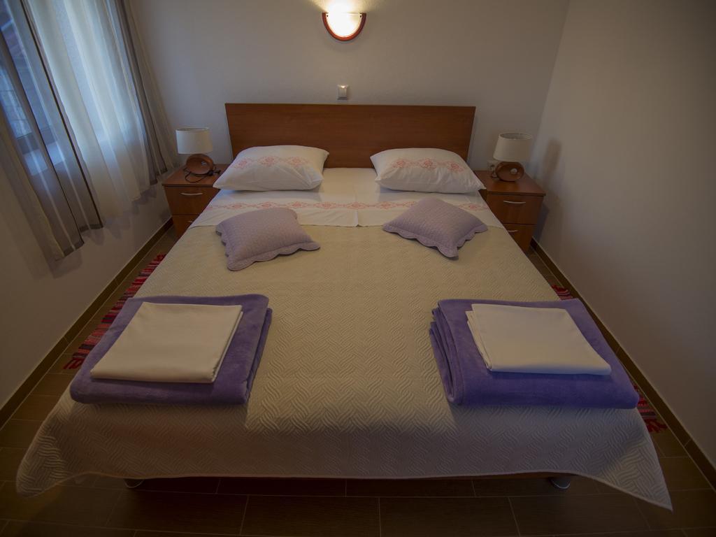 Apartments Punta Starigrad Paklenica Εξωτερικό φωτογραφία
